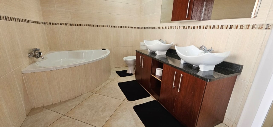 4 Bedroom Property for Sale in Cashan North West